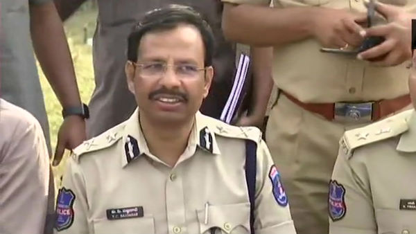 దిశ వాచీ, సెల్ఫోన్ గుర్తింపు.. కర్రలు, రాళ్లతో నిందితుల దాడి..