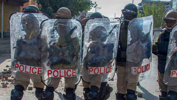 Section 144 imposed in Hyderabad ahead of Babri Masjid demolition 27th anniversary Section 144 imposed in Hyderabad ahead of Babri Masjid demolition 27th anniversary