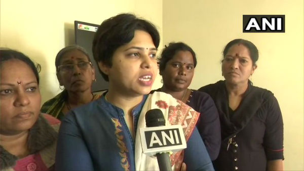 దొరల పాలనకు అద్దం..