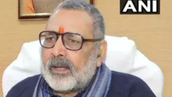 rahul gandhi asaduddin owaisi want to divide india start civil war alleged by union minister giriraj singh rahul gandhi asaduddin owaisi want to divide india start civil war alleged by union minister giriraj singh