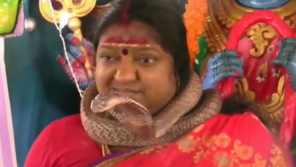 మహిళా పూజారి హవా