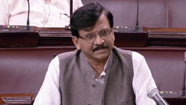 బీజేపీపై విమర్శలు గుప్పించిన శివసేన