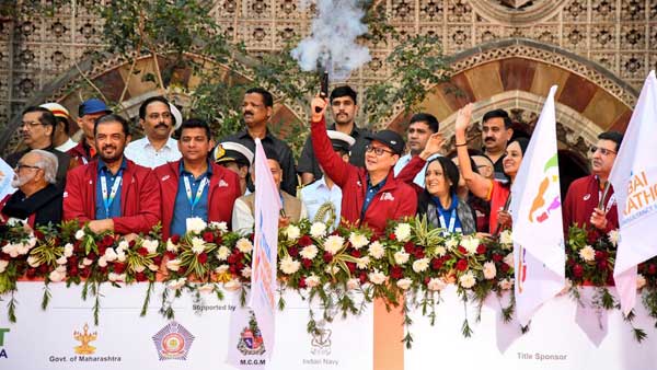 10k run Mumbai Marathon, 64-year-old Gajanan Maljilkar suffers cardiac arrest, dies 10k run Mumbai Marathon, 64-year-old Gajanan Maljilkar suffers cardiac arrest, dies