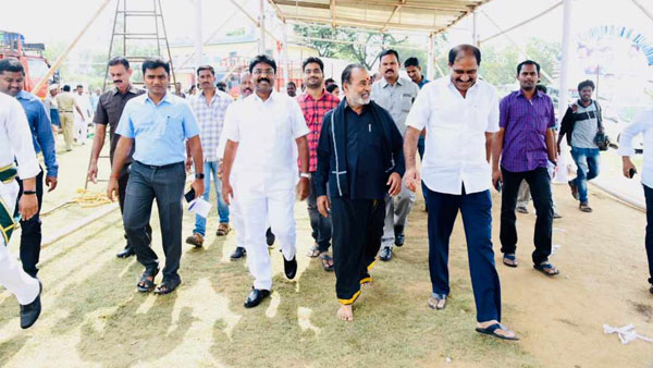 Chie Minister of AP YS Jagan to launch Amma Vodi in Chittoor on January 9, officials make arrangements Chie Minister of AP YS Jagan to launch Amma Vodi in Chittoor on January 9, officials make arrangements