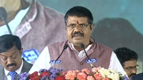 సీఎంను తుగ్లక్ అనొద్దన్న మంత్రి అవంతి..