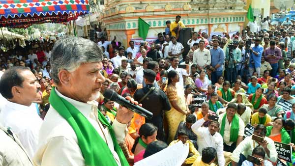 అమరావతిని చంపేసి ఓ కన్ను పోగొట్టారు