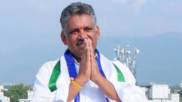 ప్రజాస్వామ్యం ఖూనీ
