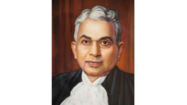 రాజ్యాంగ ముసాయిదా తయారు చేసింది బీఎన్ రావు..?