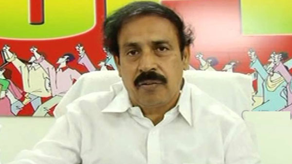 బీజేపీకి వ్యతిరేకంగా మాట్లాడే దమ్ము పవన్ కు లేదా ? ఆన్న సీపీఐ నేత