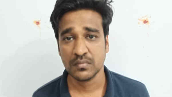 బీటెక్ చదివి కంప్యూటర్ సెంటర్లు