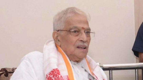 వీసీని తొలగించాల్సిందే.