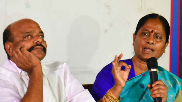 నేడు కోర్టుకు హాజరు కాని నిందితులు .. సమన్లు అందకపోవటమే కారణం