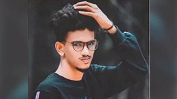 Student slits lovers throat, and kills him self in Thiruvananthapuram Student slits lovers throat, and kills him self in Thiruvananthapuram