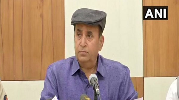 పవార్ డైరెక్షన్ లోనే..