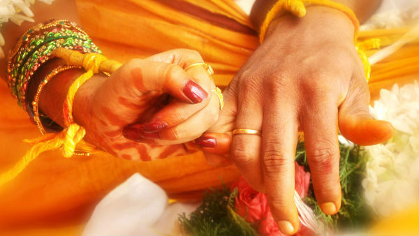 ప్రేమలో వరుడు తండ్రి.. వధువు తల్లి