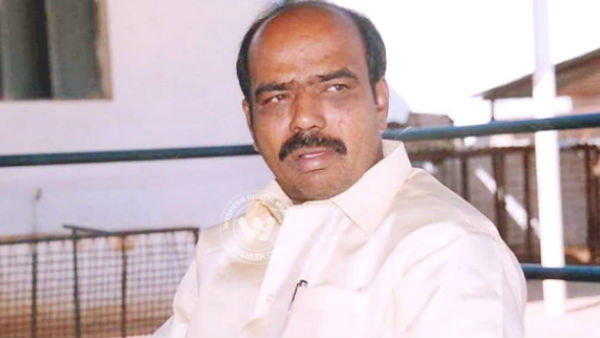 పరిటాల రవి వర్ధంతికి నివాళులు అర్పించిన చంద్రబాబు, టీడీపీ ముఖ్య నేతలు