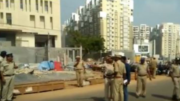 ప్రజా ప్రభుత్వమా? పోలీసుల రాజ్యమా?