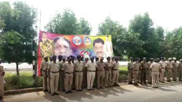 జేఏసీ నేతలతో కలిసి..