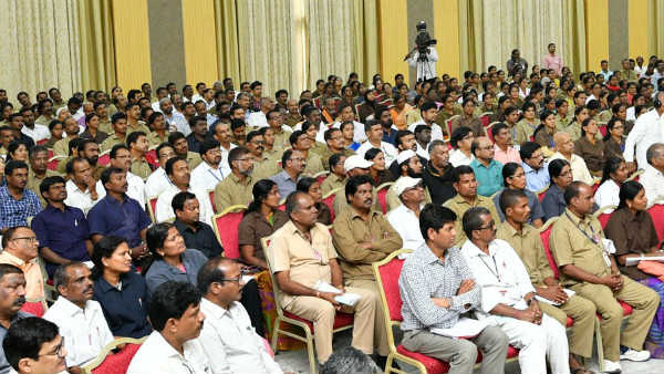 ఈ నెల 11న ఆర్టీసీ కార్మికుల ఖాతాల్లో సమ్మె కాలపు జీతం జమ