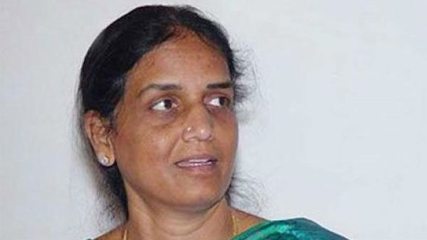 17న హాజరుకావాలంటూ..