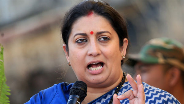 నిర్భయ తల్లి కన్నీళ్లు కనిపించడం లేదా..
