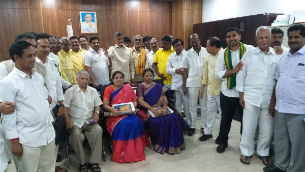 అధినేత ప్రశంస..