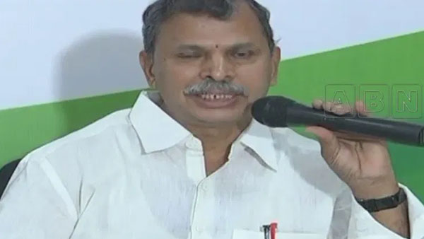 రెండు సభలొద్దు.. మూడు రాజధానులు కావాలా?