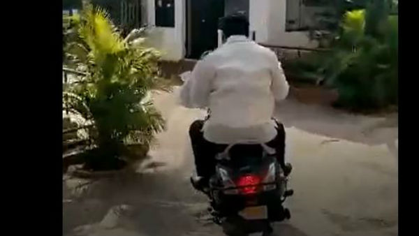 అడ్డుకోవడానికి ప్రయత్నం..