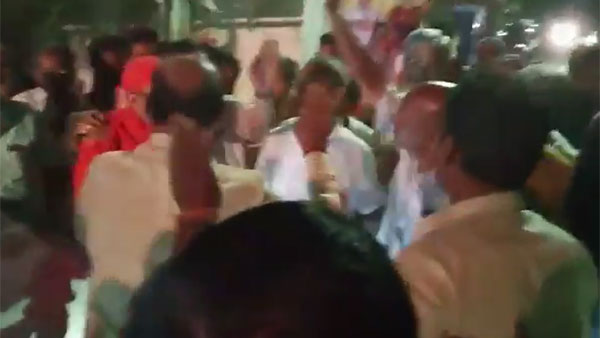 APFDC Chairman Vijay Chander face Decentralisation heat at Guntur APFDC Chairman Vijay Chander face Decentralisation heat at Guntur