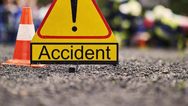 12 killed in tempo-truck collision in Vadodara 12 killed in tempo-truck collision in Vadodara