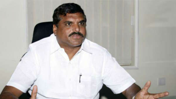 ఎవరైనా ఒక్కటే..