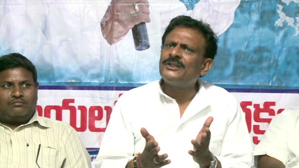 అప్పుడు జన్మభూమి కమిటీలు.. ఇప్పుడు వాలంటీర్లు