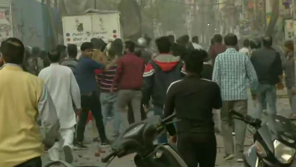 four Killed in Clashes during Violent CAA Protests in Northeast Delhi four Killed in Clashes during Violent CAA Protests in Northeast Delhi