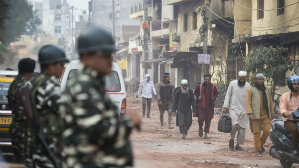 Delhi Riots: death toll rises to 38 CRPF Personnel Donate Blood Delhi Riots: death toll rises to 38 CRPF Personnel Donate Blood