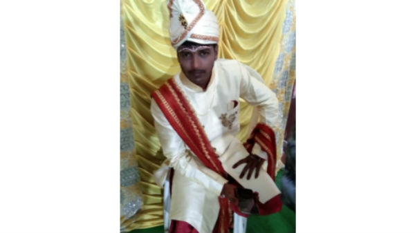 పెళ్లి బరాత్ లో డ్యాన్స్ చేస్తూ కుప్ప కూలిన వరుడు