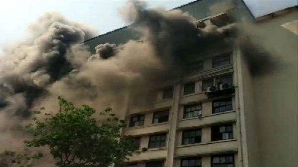 Mumbai fire: Level III blaze breaks out at GST Bhavan in Byculla area, none hurt Mumbai fire: Level III blaze breaks out at GST Bhavan in Byculla area, none hurt