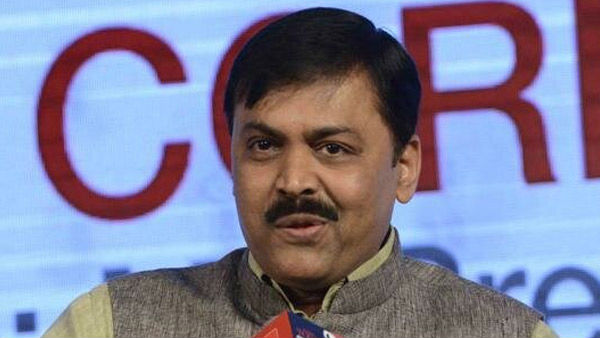 కర్నూలులో హైకోర్టుపై కేంద్రమంత్రిని కలుస్తా..