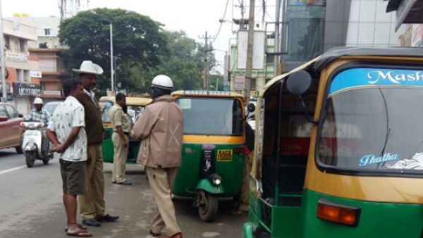 బెంగళూరులో ఆటోలు బంద్