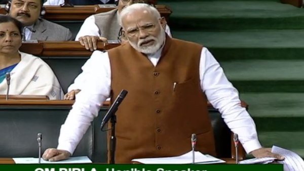 పాకిస్తాన్లో హిందువులు అణిచివేతకు గురయ్యారు