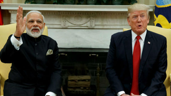 మోదీ జుమ్లా ట్రాక్టర్