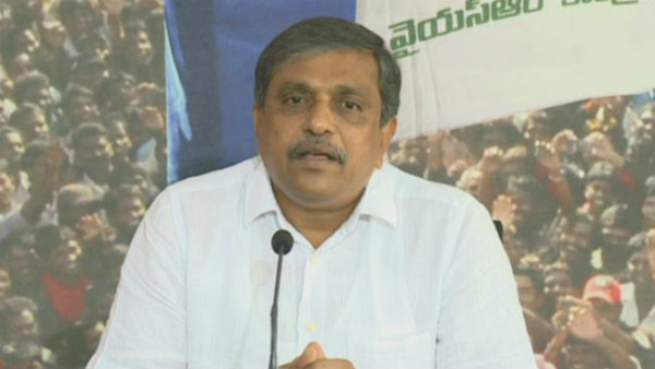 పవన్ కల్యాణ్ ఎందుకు నోరు మెదపట్లేదు..