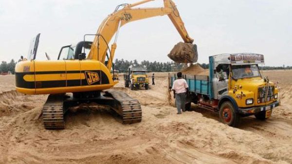 ఇసుక పాలసీని సమర్ధంగా నిర్వహించాలని అధికారులకు ఆదేశాలు