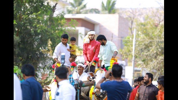అంబాని కొడుకు పెళ్లిలోని టీం