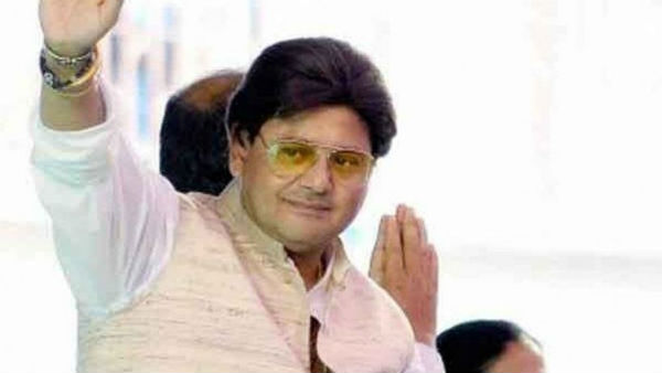 1980లో చిత్రపరిశ్రమలోకి..