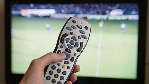 bizarre inicdent at armoor town, tv volume take owner Life bizarre inicdent at armoor town, tv volume take owner Life