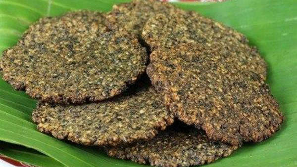 TTD sells Vada as prasadam for devotees in special counters TTD sells Vada as prasadam for devotees in special counters