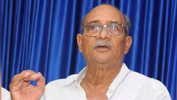 చేతిగాని నిర్ణయాలు.. జాతీయ సమేశంలో...