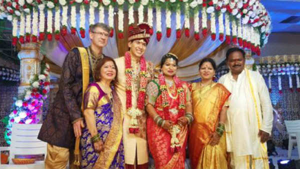 ఉన్నతచదువుల కోసం అమెరికాకు అర్చన..