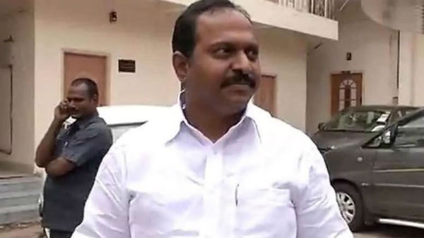 టీడీపీ కీలక నేతలు వైసీపీలోకి...