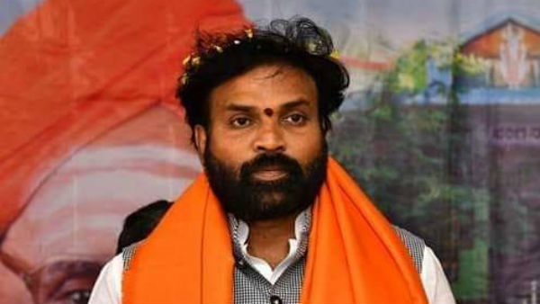 పత్రాలు ఇవ్వాలి